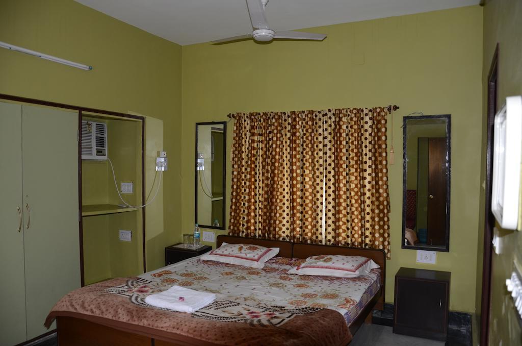 Kim Lawn Guest House Calcutta Chambre photo